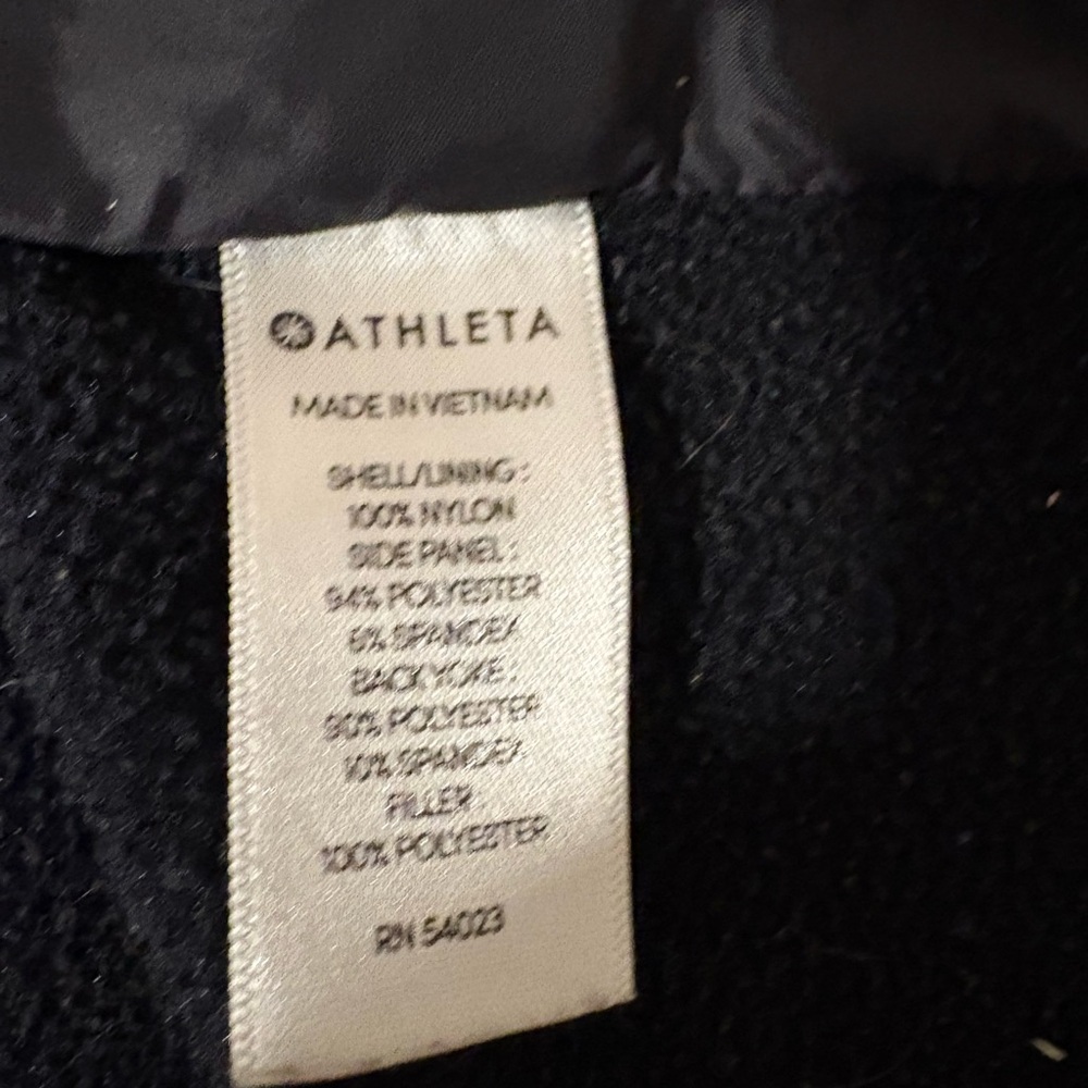 Athleta Rock Ridge PrimaLoft Insulated Vest Black Women’s Small - Picture 4 of 4